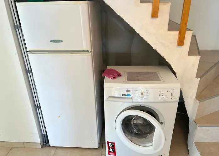 Willa Secanto Belle Individuelle Avec Grand Jardin Rochelongue Cap D'agde Agde