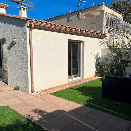 Secanto Belle Individuelle Avec Grand Jardin Rochelongue Cap D'agde Villa Agde
