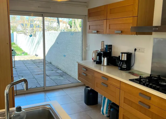 Secanto Belle Individuelle Avec Grand Jardin Rochelongue Cap D'agde Vila *