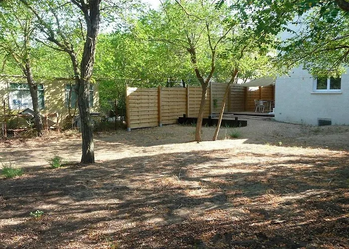 Secanto Belle Individuelle Avec Grand Jardin Rochelongue Cap D'agde